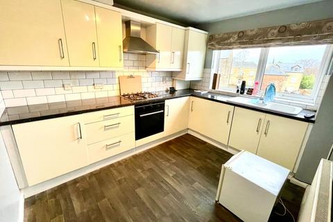 2 bedroom flat for sale, Huddersfield Road, Barnsley, S70 2LT