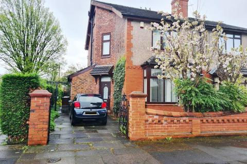 3 bedroom semi-detached house for sale, North Drive, Audenshaw