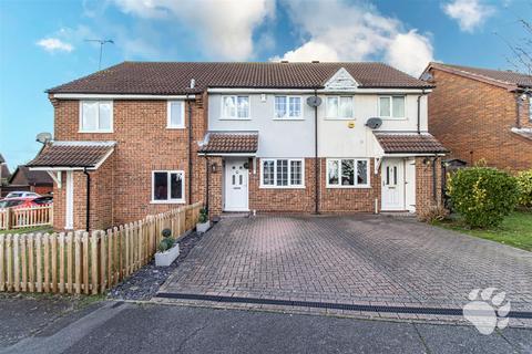 2 bedroom terraced house for sale, Doeshill Drive, Wickford SS12