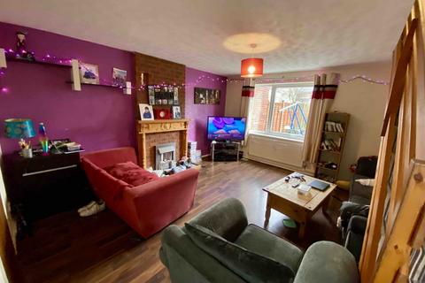 3 bedroom semi-detached house for sale, Euston Court, IP11