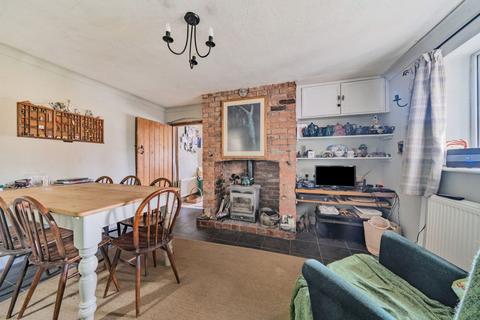 3 bedroom end of terrace house for sale, Church Street, Birlingham, WR10