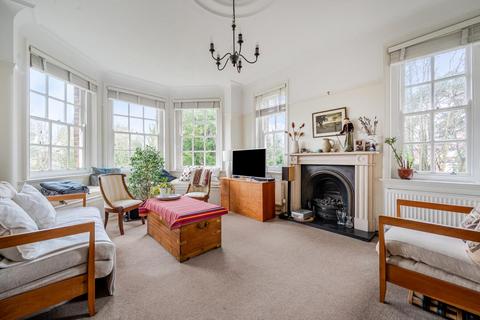 2 bedroom flat for sale, The Drive, West Finchley