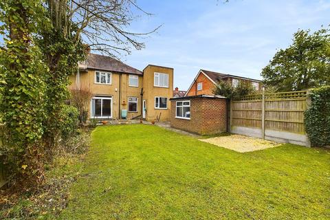 4 bedroom semi-detached house for sale, Hawthorne Avenue, Ruislip HA4