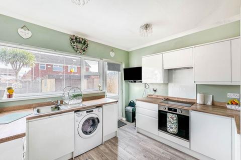 404 Leads Road, Sutton On Hull, Hull, HU7 4XN