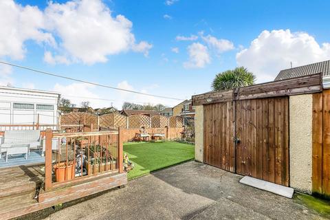 404 Leads Road, Sutton On Hull, Hull, HU7 4XN