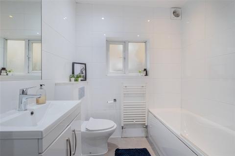 2 bedroom apartment for sale, Valley Road, London SW16