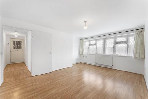 2 bedroom flat for sale, King Edward Road, London, E10