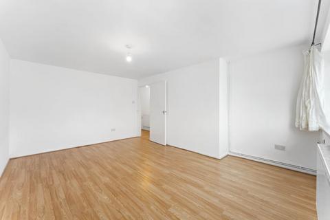 2 bedroom flat for sale, King Edward Road, London, E10