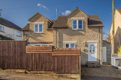 St. Aldhelm Road, Malmesbury, SN16