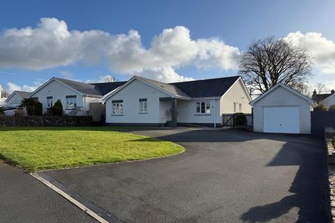 3 bedroom bungalow for sale, Cross Inn, New Quay , SA44