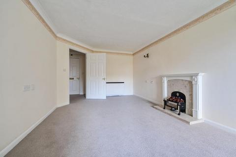 1 bedroom retirement property for sale, Weston Court,  London N20,  N20