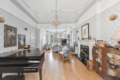 5 bedroom detached house for sale, Mapesbury Road, London, NW2