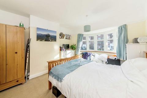 4 bedroom house to rent, Adelaide Road, Surbiton KT6