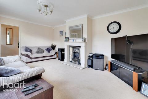 Fairlands Berwick Lane, Lympne, Hythe, CT21 4JX