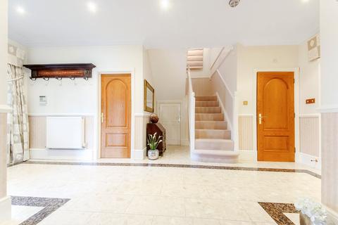 5 bedroom detached house for sale, WEST BYFLEET