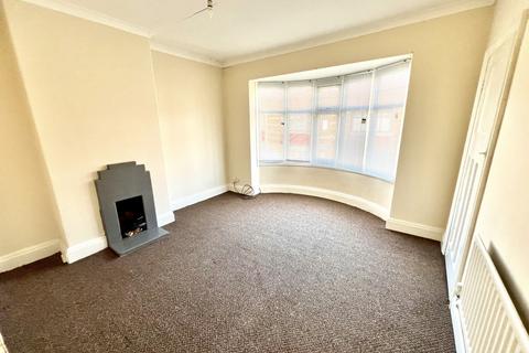 2 bedroom end of terrace house to rent, Welldeck Road, Hart Lane