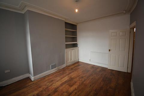 2 bedroom terraced house to rent, Darlington Street East, Wigan, WN1 3BS