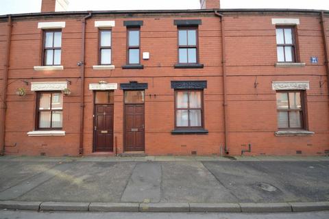 2 bedroom terraced house to rent, Darlington Street East, Wigan, WN1 3BS