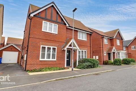 4 bedroom detached house for sale, Redwood Drive, BURY ST EDMUNDS