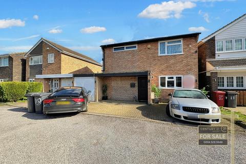 4 bedroom detached house for sale, Sherborne Close, SLOUGH SL3