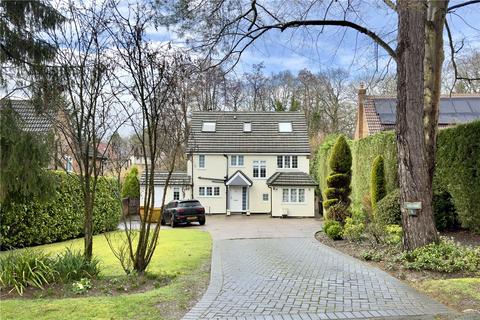 5 bedroom detached house for sale, Uplands Close, Gerrards Cross, Buckinghamshire, SL9