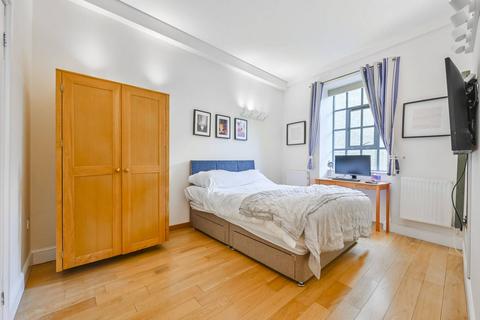 2 bedroom flat to rent, Shelton Street, Covent Garden, London, WC2H