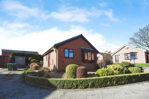 2 bedroom detached bungalow for sale, Cromdale Avenue, New Whittington, Chesterfield, S43 2DH