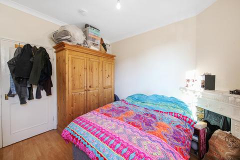 1 bedroom apartment to rent, Kingwood Road, SW6