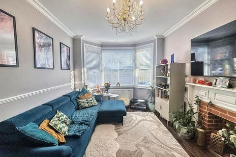 2 bedroom flat for sale, Mountney Road, Eastbourne