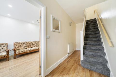 3 bedroom terraced house for sale, Randolph Approach, London