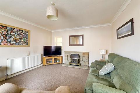 3 bedroom semi-detached house for sale, Wiston Avenue, Thomas A Becket, Worthing