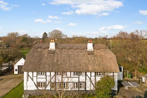 4 bedroom detached house for sale, The Yard, Winchcombe Road, Sedgeberrow, Evesham, WR11