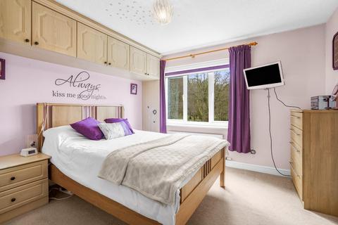 65 Boothroyd Drive, Leeds, LS6 2SL