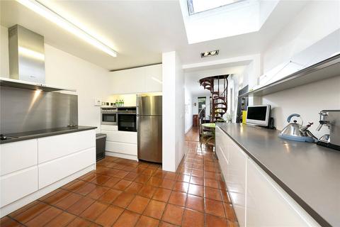 3 bedroom apartment for sale, Lion Gate Gardens, Kew, Surrey, TW9