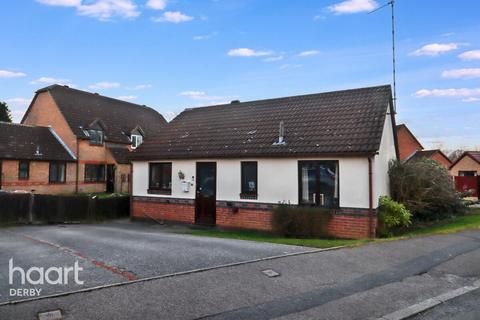 2 bedroom bungalow for sale, Amesbury Lane, Oakwood