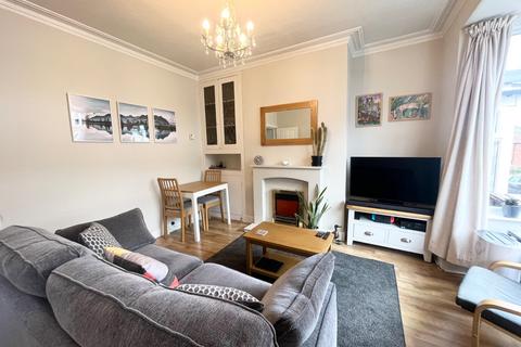 2 bedroom terraced house to rent, Springfield Mount, Horsforth, Leeds, West Yorkshire, LS18