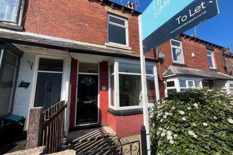 2 bedroom terraced house to rent - Springfield Mount, Horsforth, Leeds, West Yorkshire, LS18