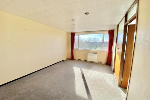 1 bedroom flat for sale, 18 Coton Manor, Berwick Road, Shrewsbury, SY1 2LT