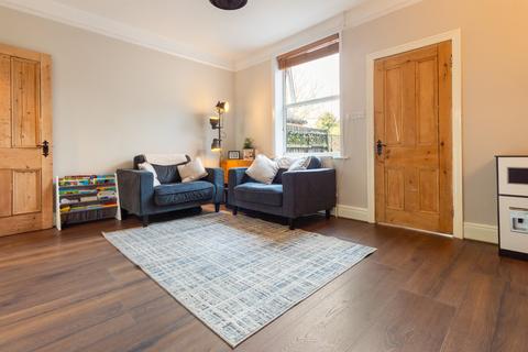 3 May Villas, Barrow-upon-humber, DN19 7BU