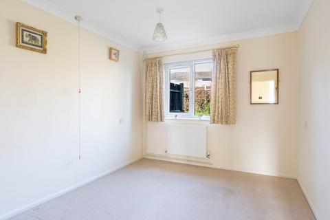 2 bedroom property for sale, The Spinney, Bar Hill, CB23