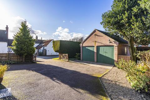 4 bedroom detached house for sale, Edingley Hill, Newark NG22