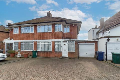 4 bedroom semi-detached house for sale, Wolmer Gardens, Edgware, HA8