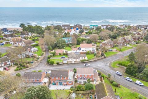 4 bedroom detached house for sale, Craigweil Lane, Aldwick, West Sussex