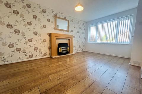 2 bedroom semi-detached house to rent, 44 Millfields Way, Wombourne