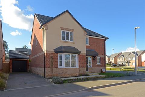 4 bedroom detached house for sale, Holland Drive, Weir Hill, Shrewsbury