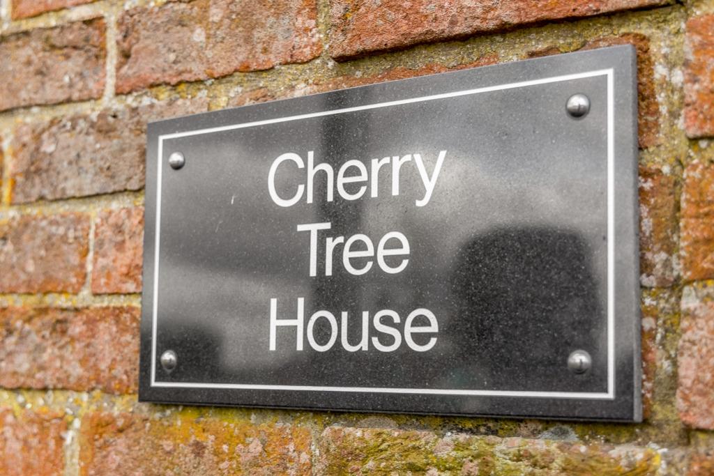 Cherry Tree House (Wigtoft)-9