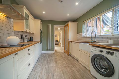 8 Acorn Close, Abersychan, Pontypool, NP4 7UU