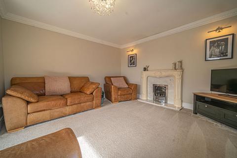 8 Acorn Close, Abersychan, Pontypool, NP4 7UU