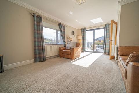 8 Acorn Close, Abersychan, Pontypool, NP4 7UU