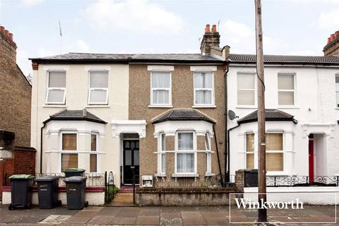 3 bedroom terraced house to rent, Conway Road, London, N15